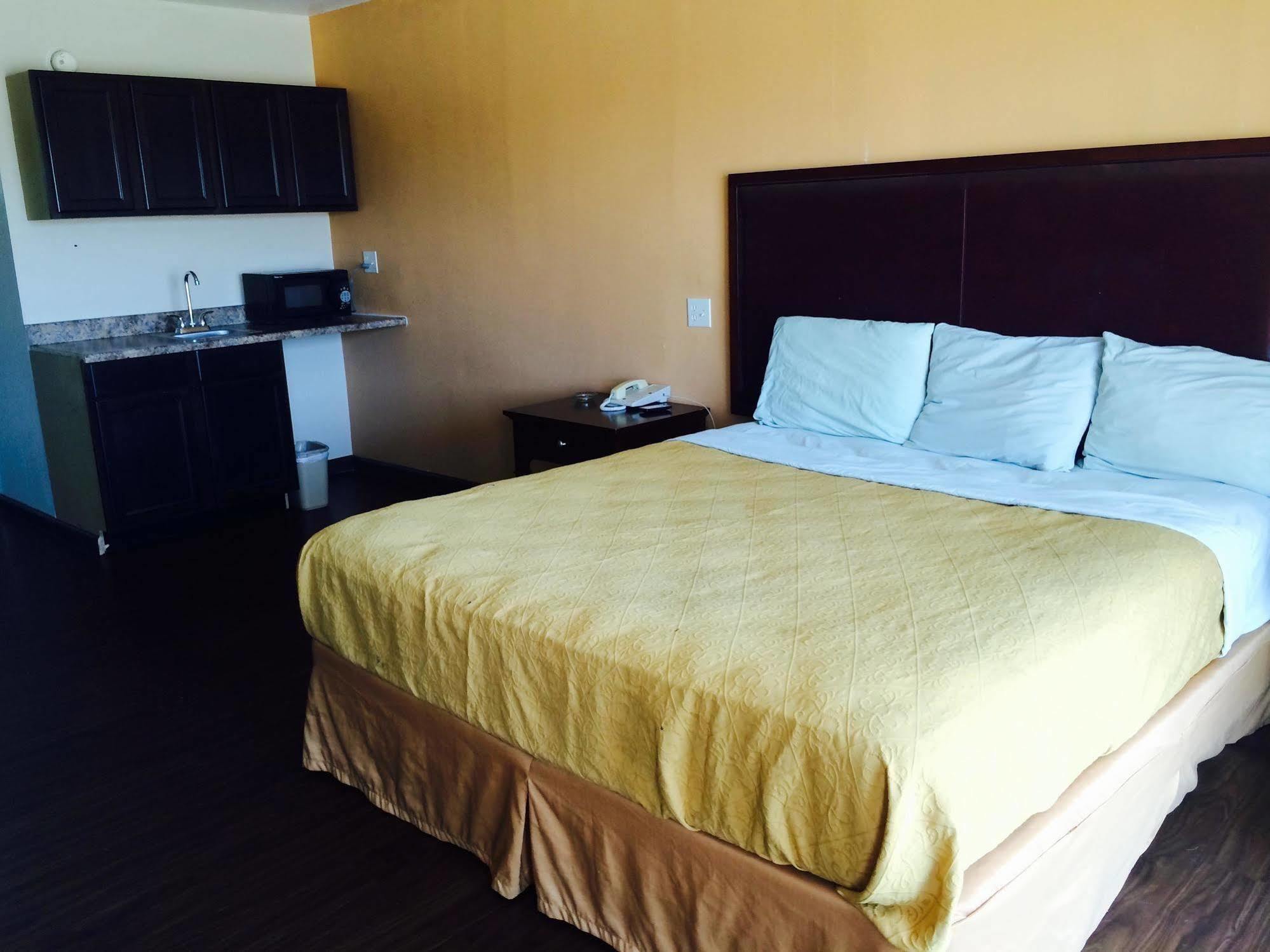Americas Best Value Inn Texarkana Esterno foto